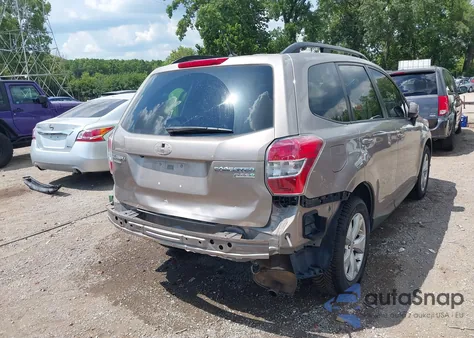 2015 Subaru Forester 2.5I Premium из США, поврежденный, VIN JF2SJAFC2FH556321